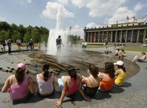 Abkühlung an Berliner Brunnen